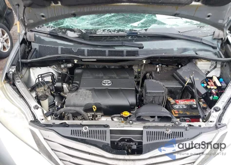 2014 Toyota Sienna Xle V6 8 Passenger from USA, damaged, VIN 5TDYK3DC2ES484678